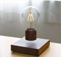 Levitating magnetic lamp bulb